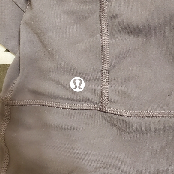 Lululemon Jacket - Picture 4 of 7